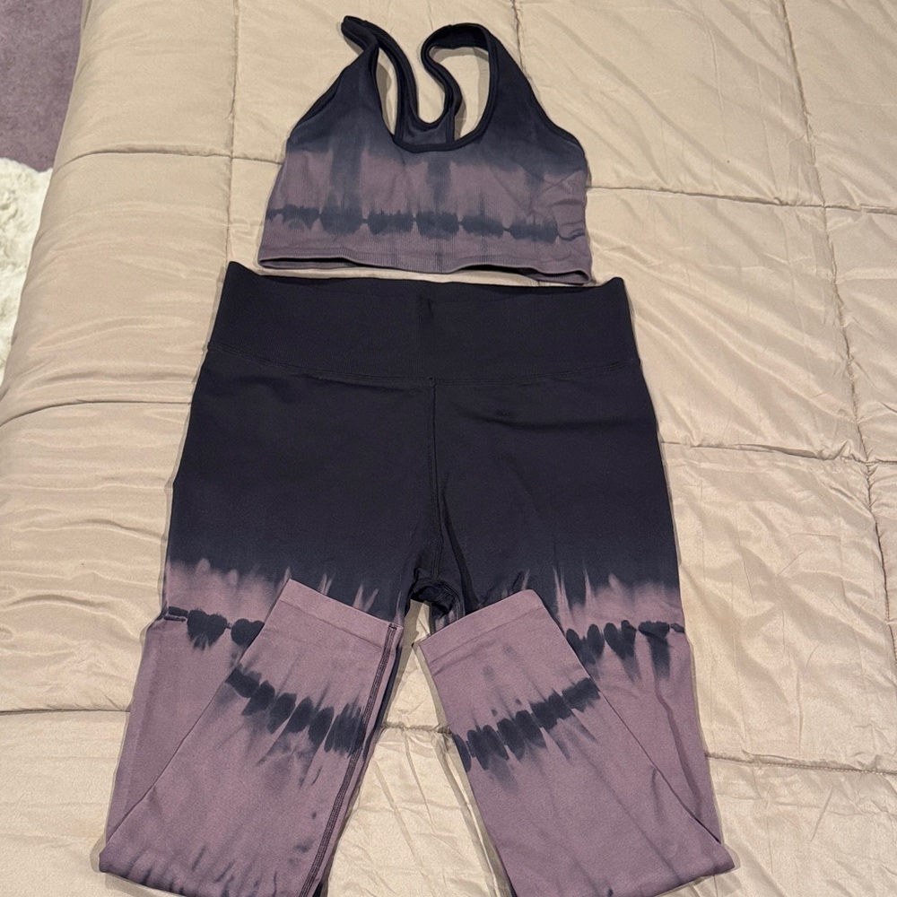 Offline by Aerie Tie-Dye Workout Set